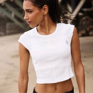 FP movement Tempo Ribbed cropped tee UV protection